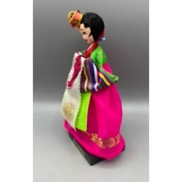 Traditional Korean Hanbok Doll Bride Bright Colors Display - Picture 2 of 6